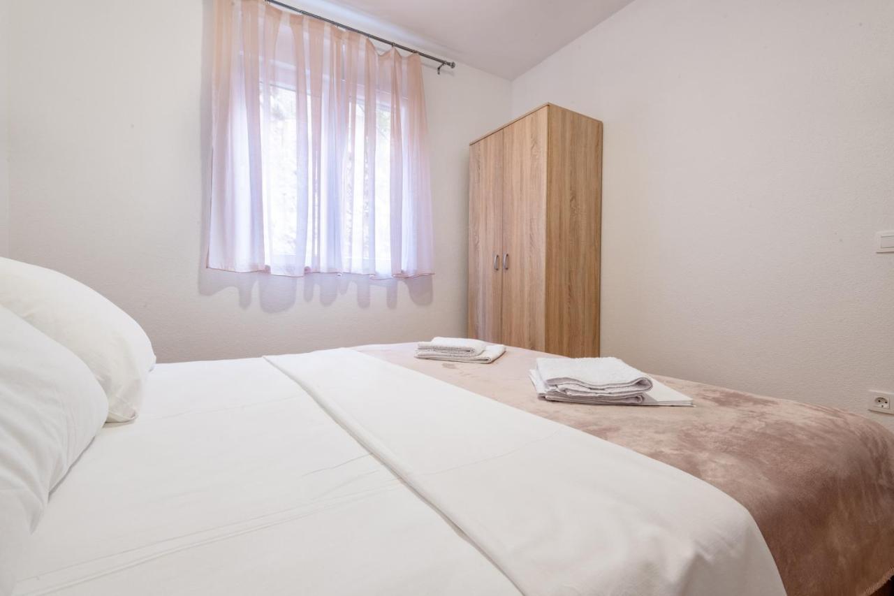 Apartments Glorija Neum Exterior photo