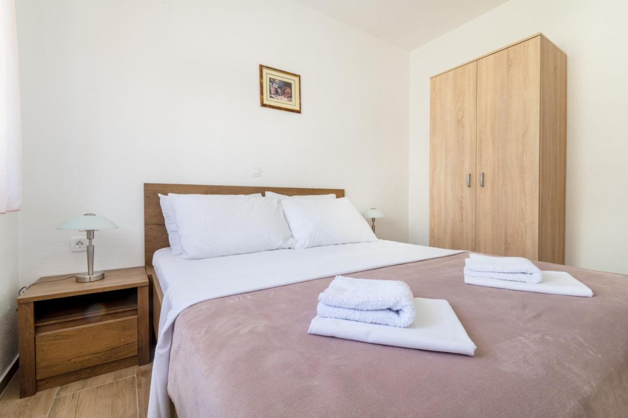 Apartments Glorija Neum Exterior photo