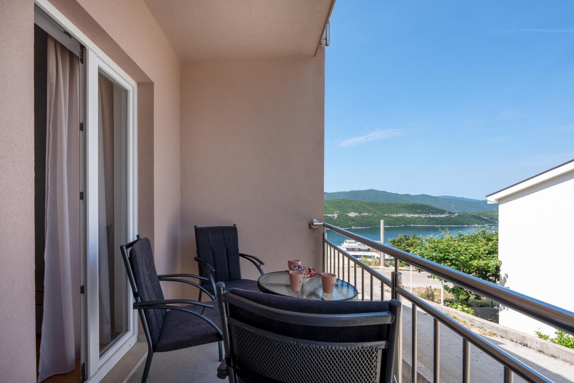 Apartments Glorija Neum Room photo